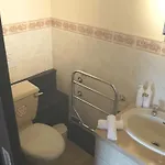 Bed & Breakfast Wheelgate 4*
